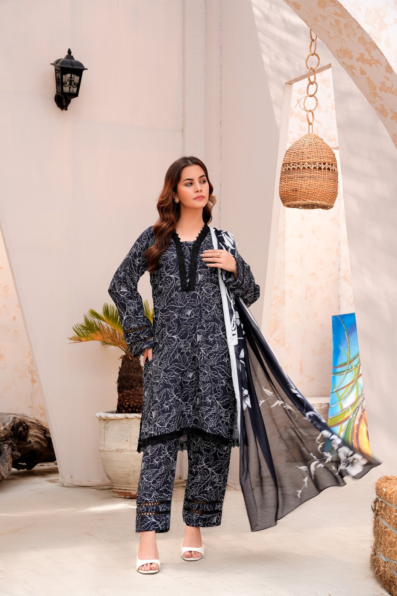 eastern dress designs Women's Long Sleeve Lace Elegant Middle Eastern Style Dress, With Belt Design, Suitable For Middle Eastern Party Evening Gown Vacation