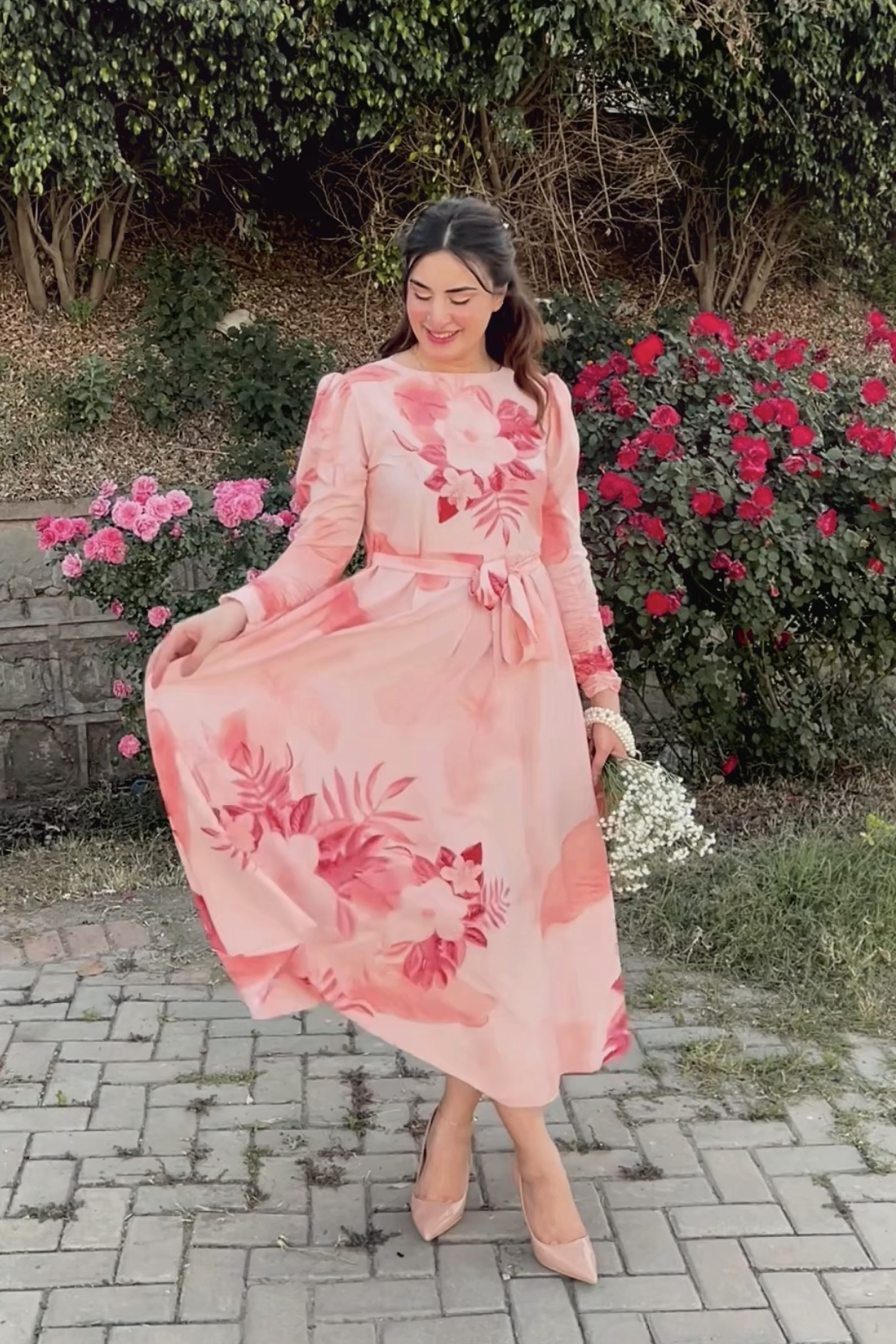 Simple Floral Maxi in Peach – Western Style Pakistani Dress