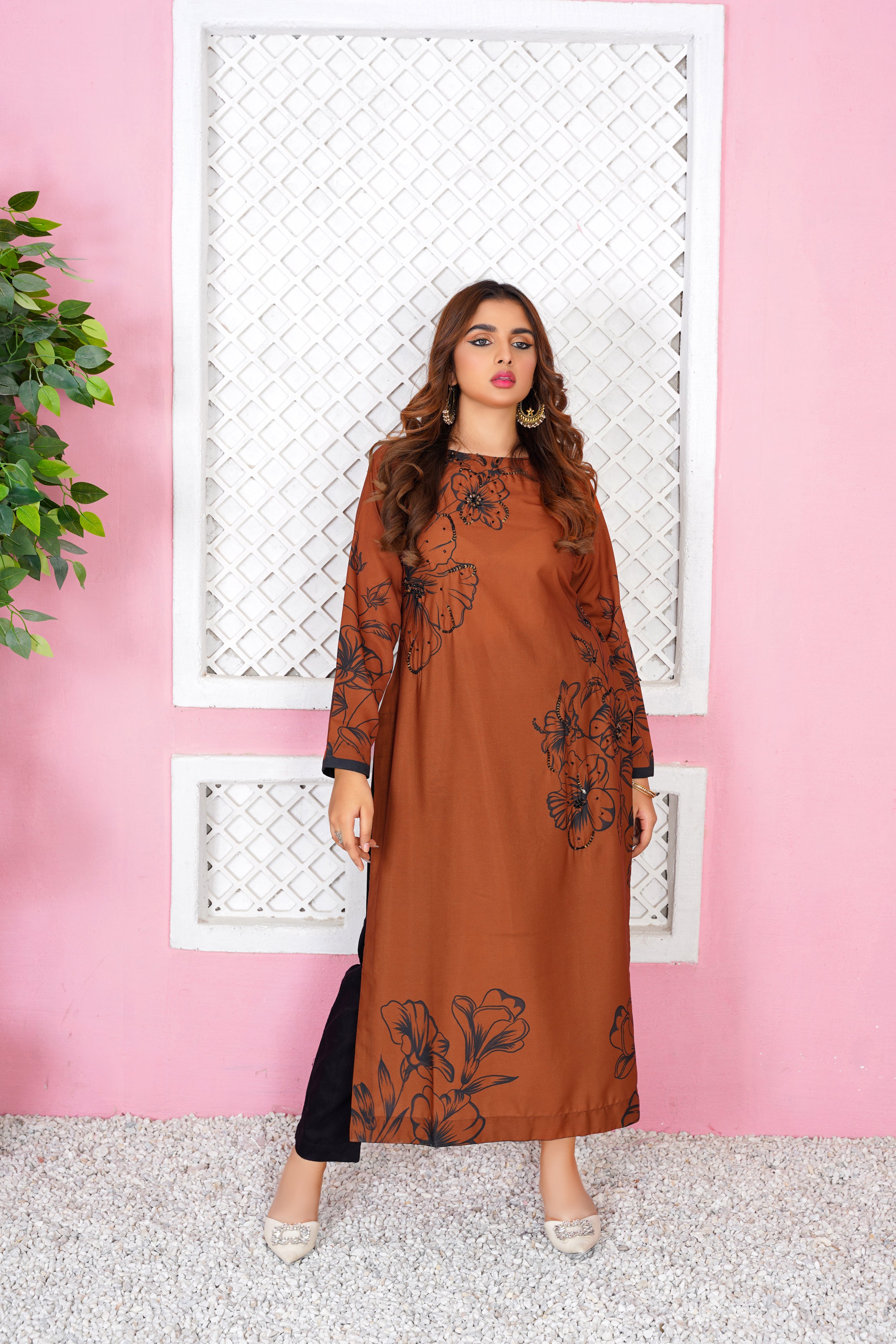 Pakistani Long Length Shirts Elegant Embroidered Kurti – Long