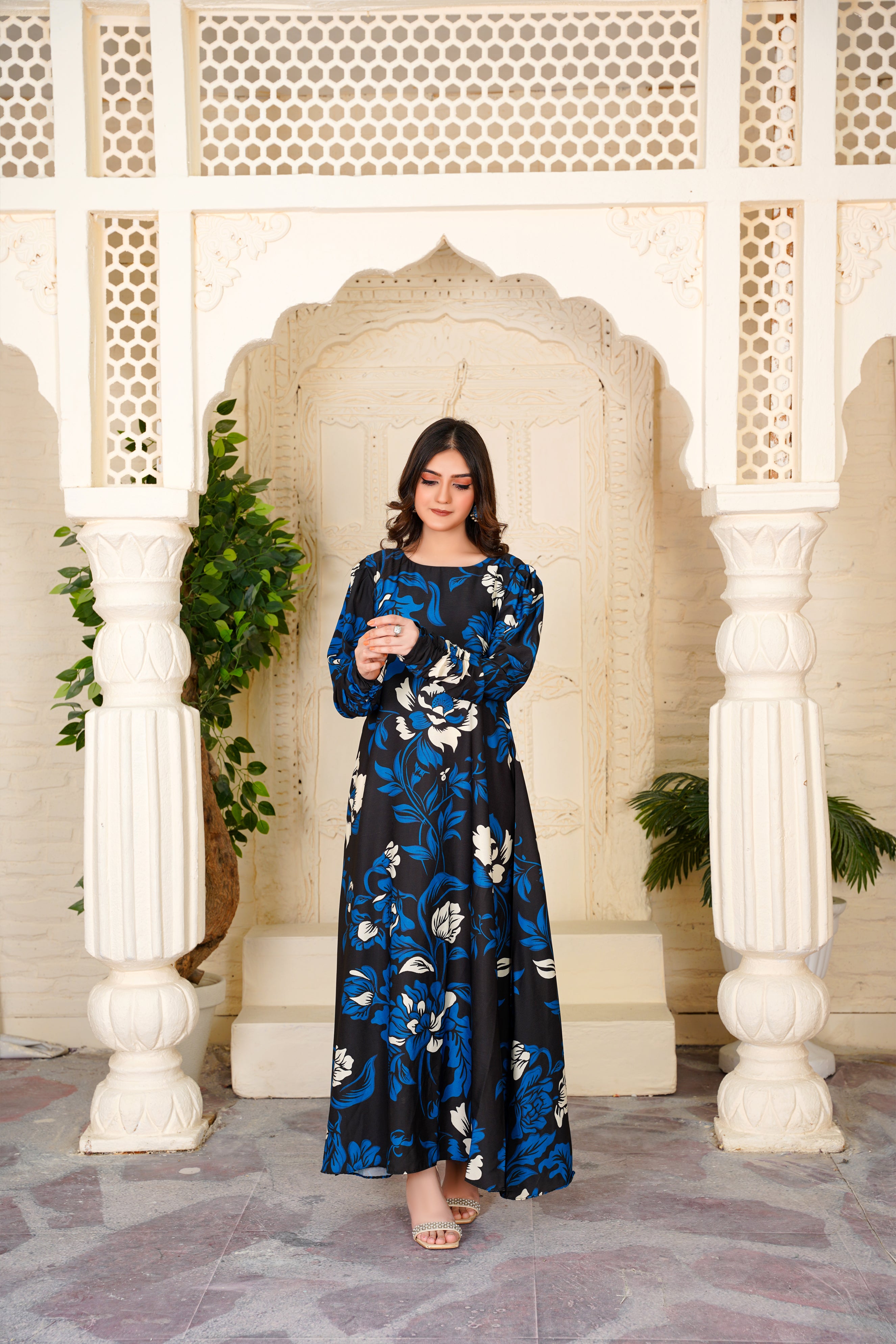 Chic Long Frock Western Maxi Style Dress for Women | Athena Apparels Athenapparels Chic Long Frock Western Maxi Style Dress for Women | Athena Apparels Athenapparels