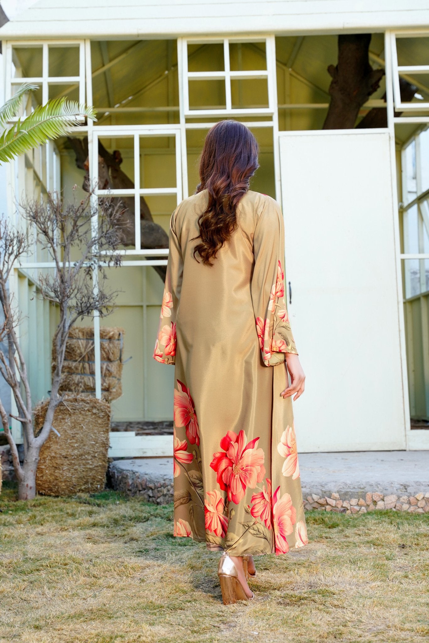 Chic Frock Design for Girls| Western Style Pakistani Maxi Dress Online Athenapparels Chic Frock Design for Girls| Western Style Pakistani Maxi Dress Online Athenapparels