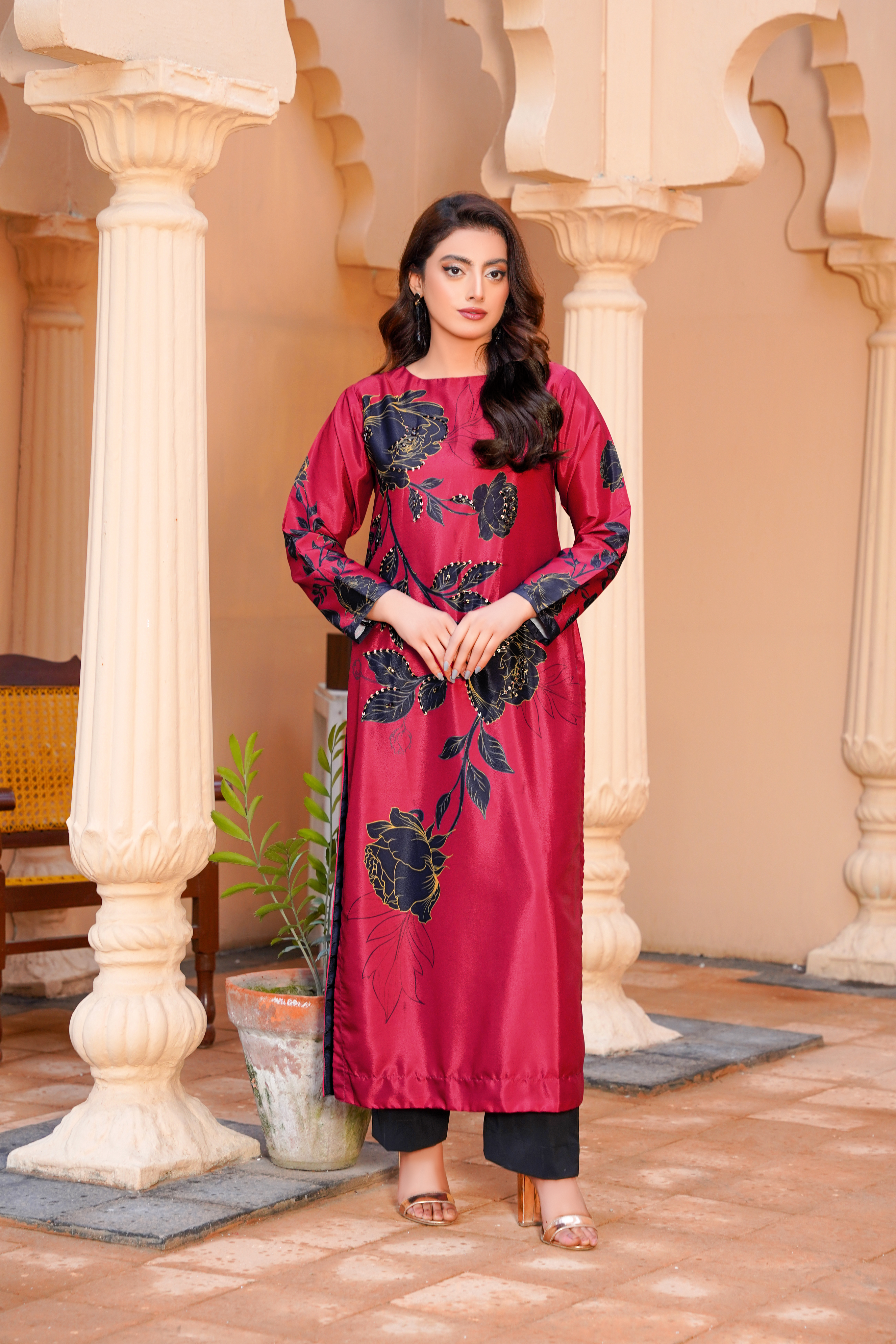 RubyRaven: Red & Black Floral Handwork Long Shirt - 405