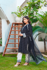 Ruhena: Black And White Color Lawn Dress 3PC - 430