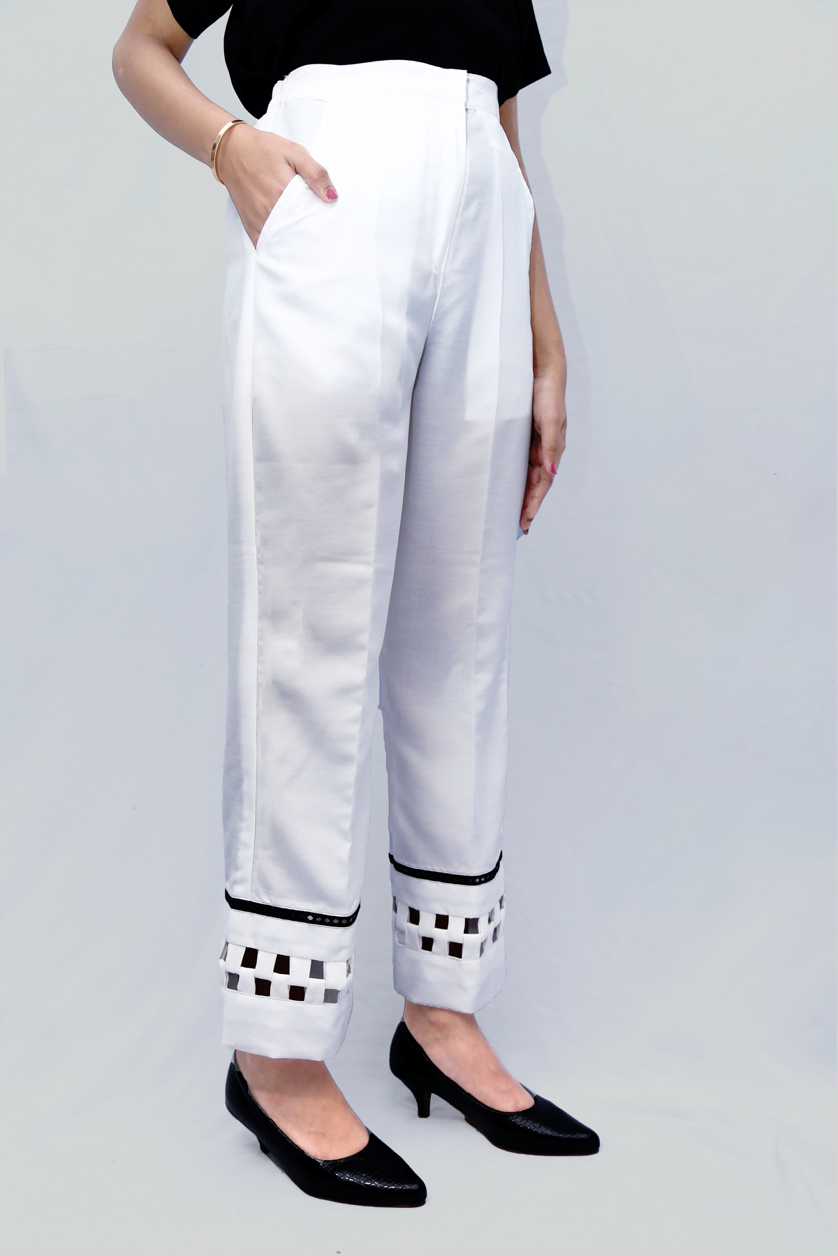 Women's White Pant With Pockets - AT-009-WHT